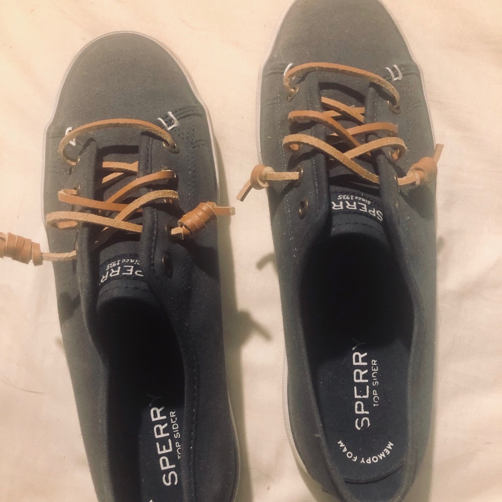 Sperry navy slides